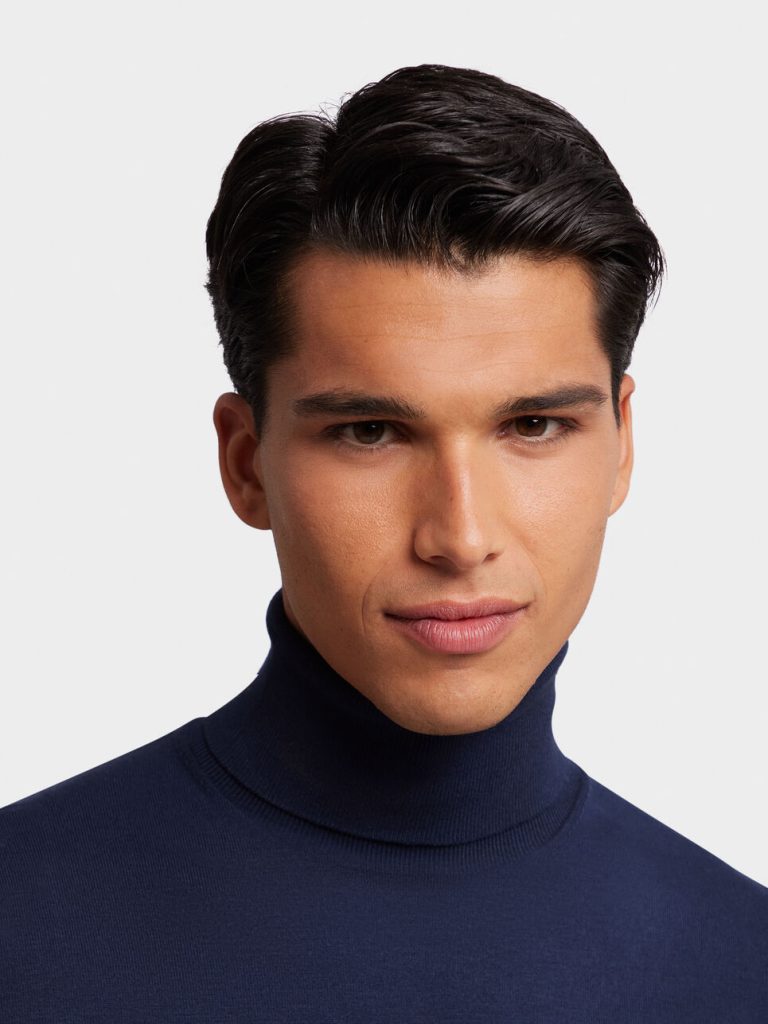 Tips for Finding the Right Size in Men’s High Neck Sweaters插图