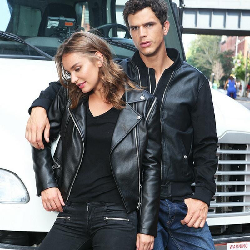 Can a Man Wear a Women’s Leather Jacket插图4