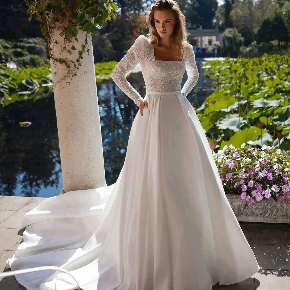 a line wedding gown